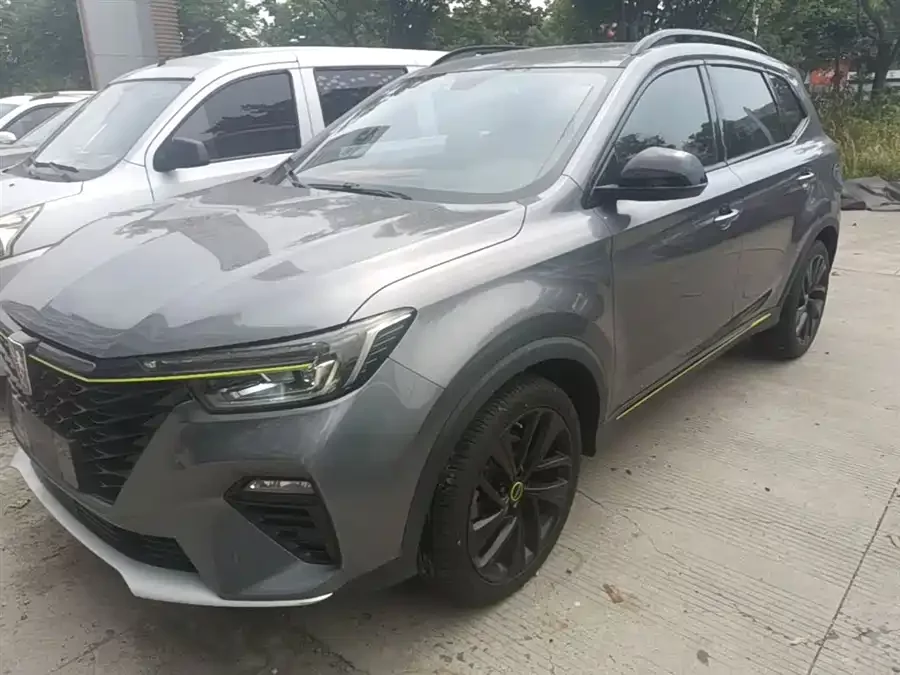 Roewe RX5
