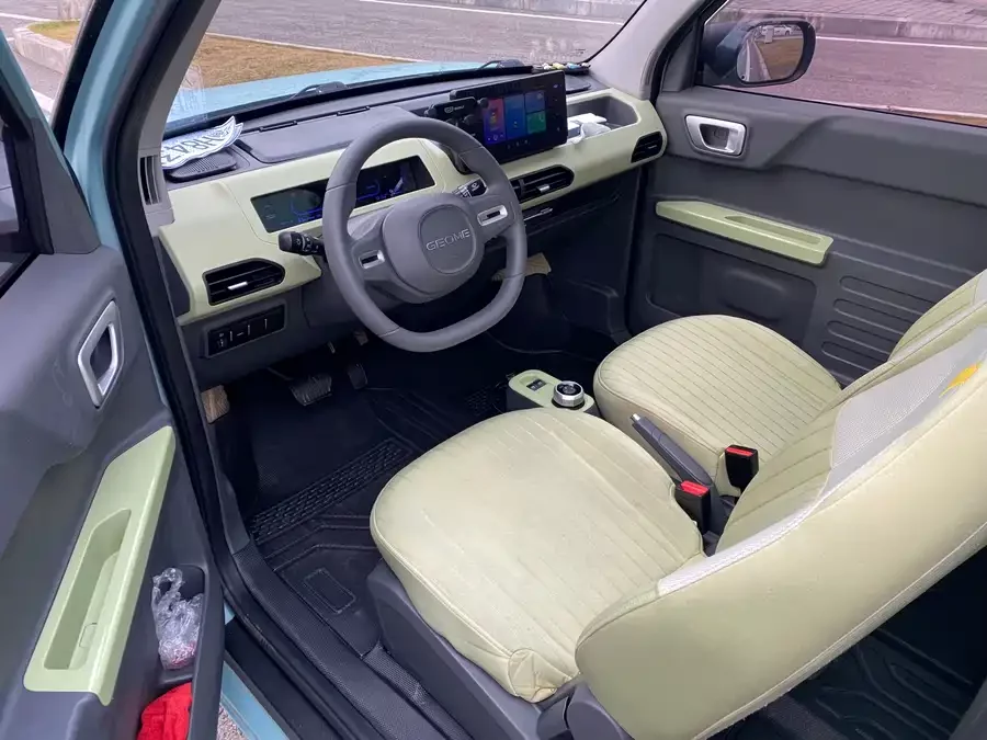 Geely Panda