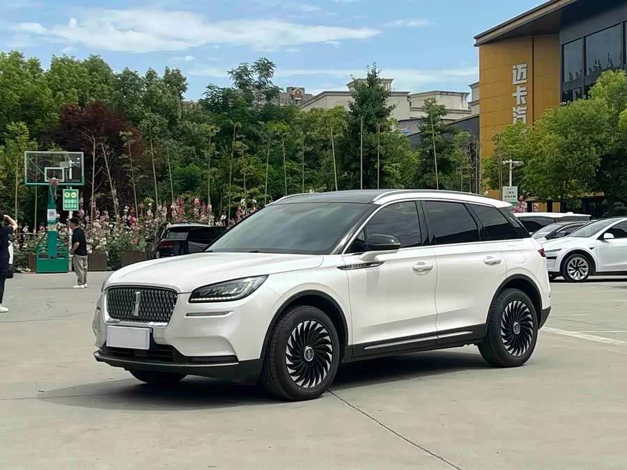 Lincoln Adventurer