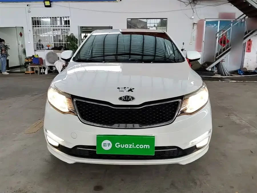 Kia K2