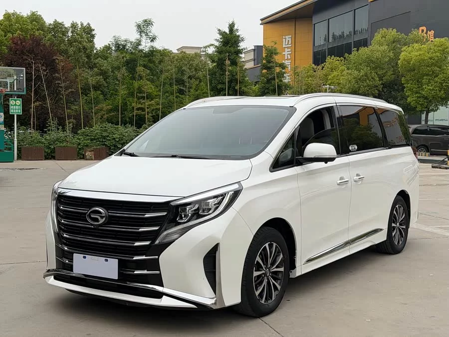 GAC Trumpchi M8