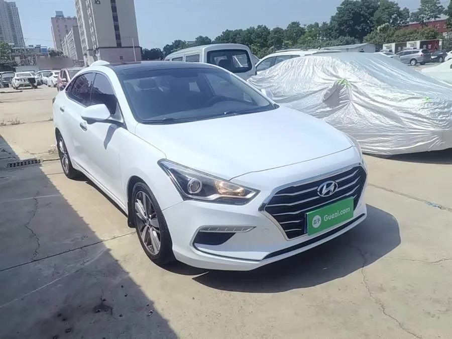 Hyundai Mistra