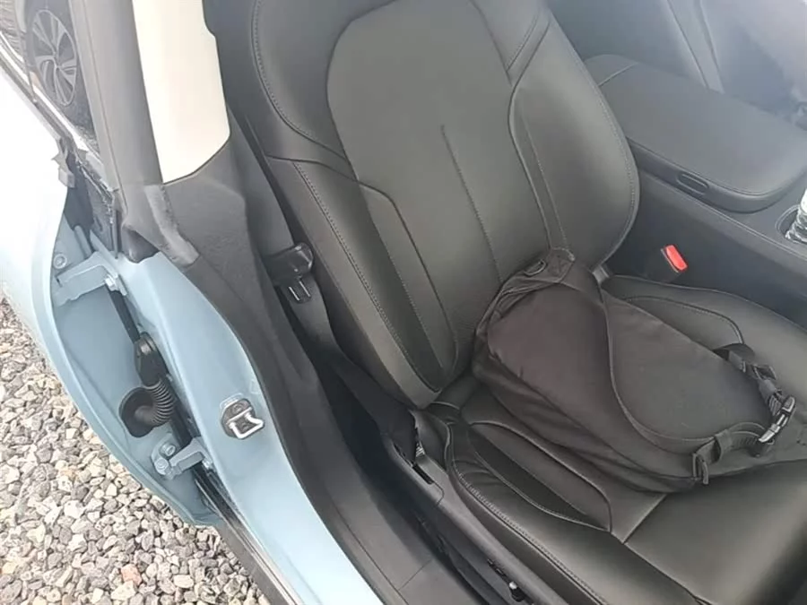 NIO ET5