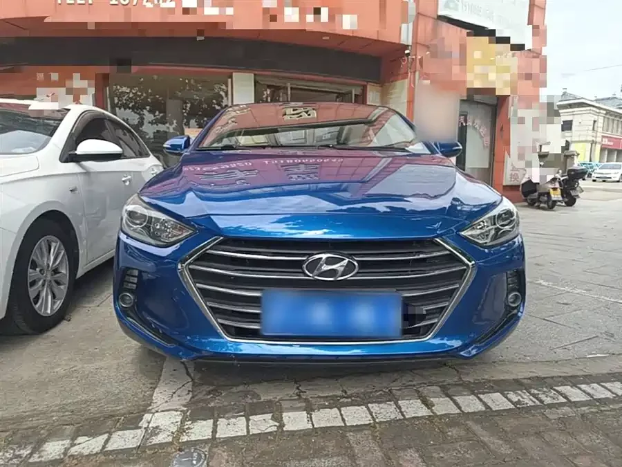 Hyundai elantra
