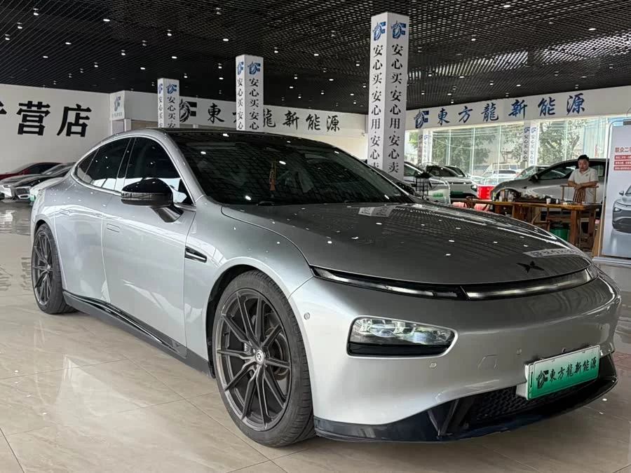 Xpeng P7
