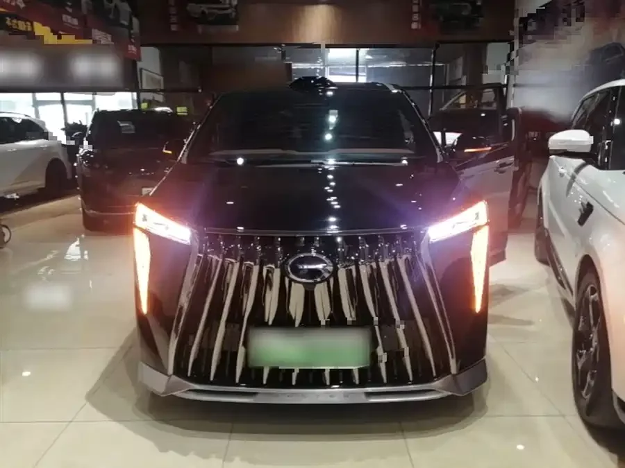 GAC Trumpchi M8