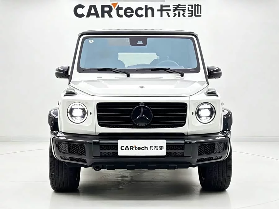 Mercedes Benz G-rated