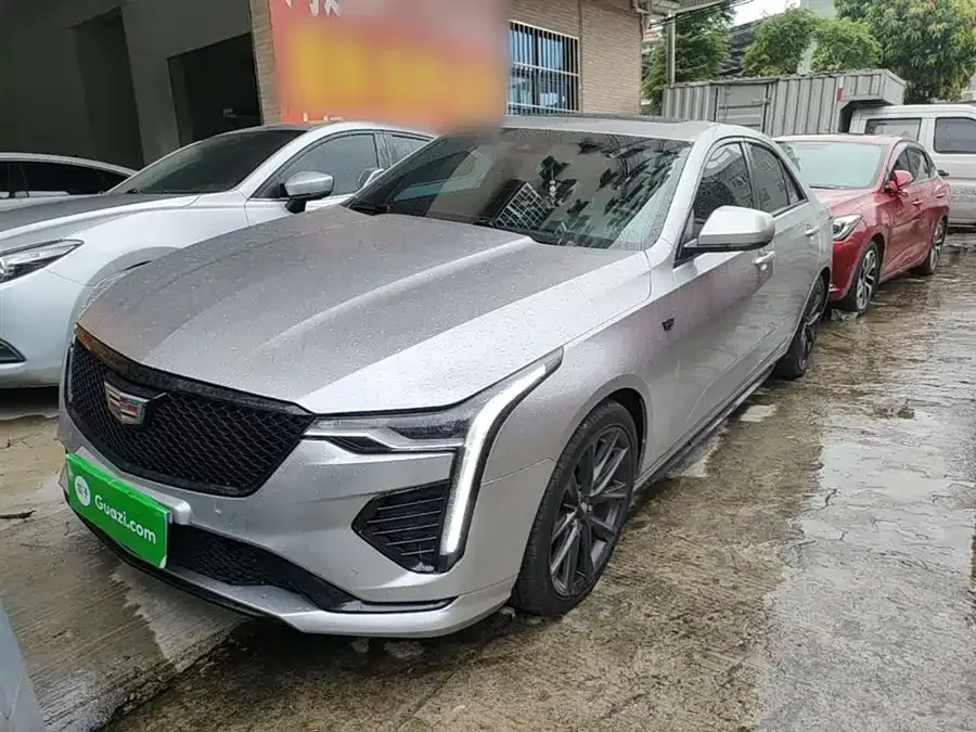 Cadillac CT4