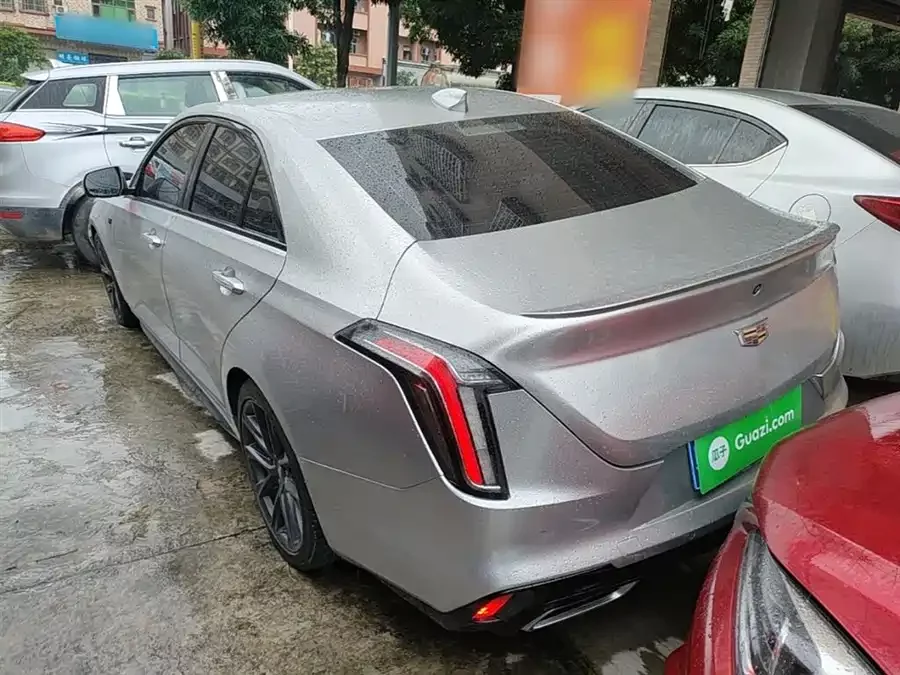 Cadillac CT4