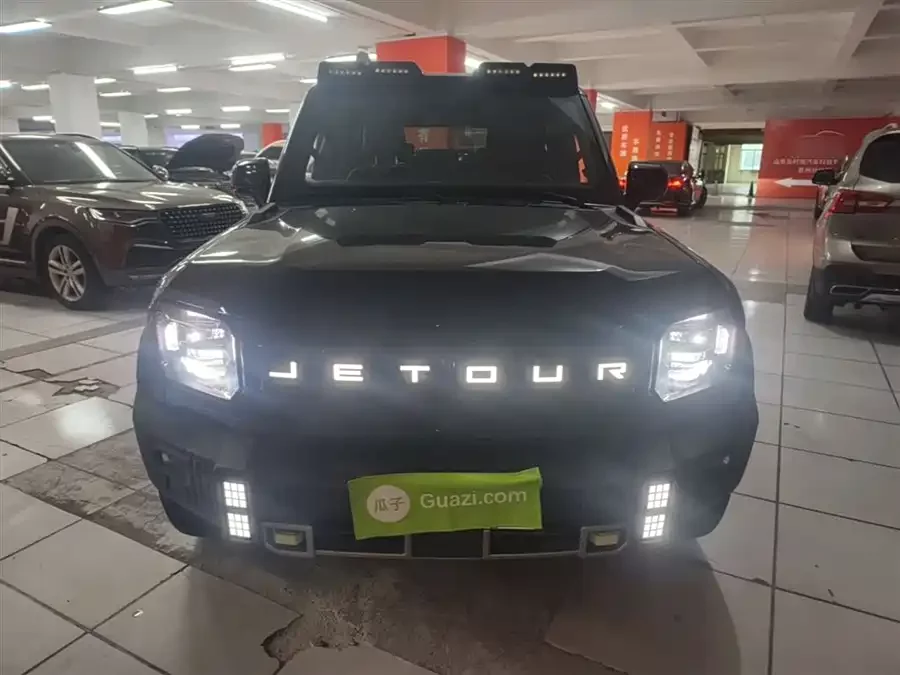 Jetour traveler