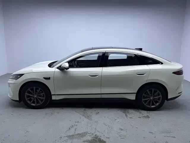 BYD Qin L