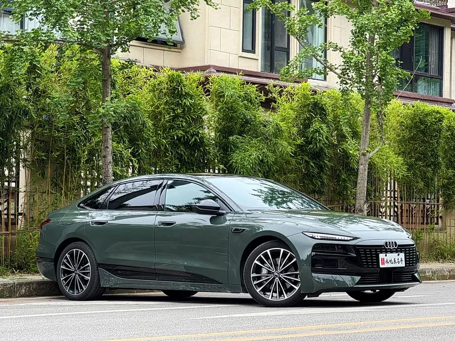 Audi A6L e-tron