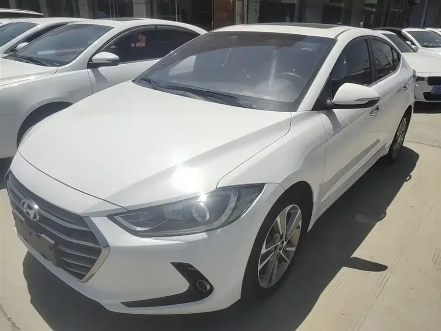 Hyundai elantra