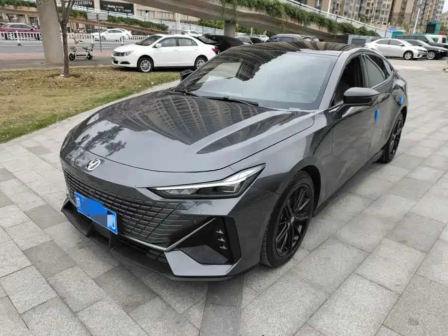 Changan UNI-V