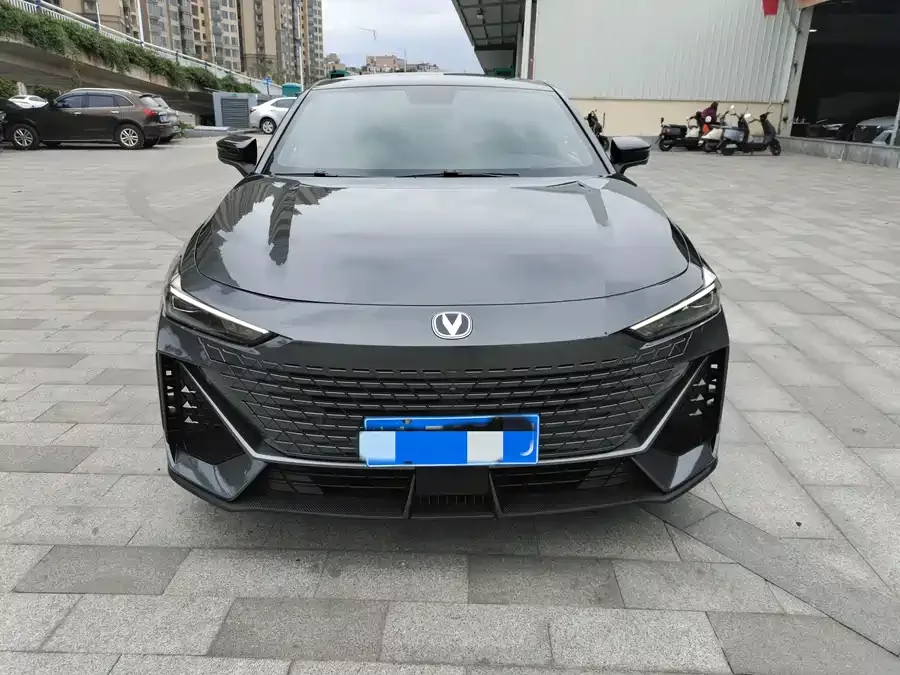 Changan UNI-V