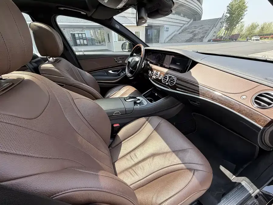 Mercedes Benz Maybach S-Class
