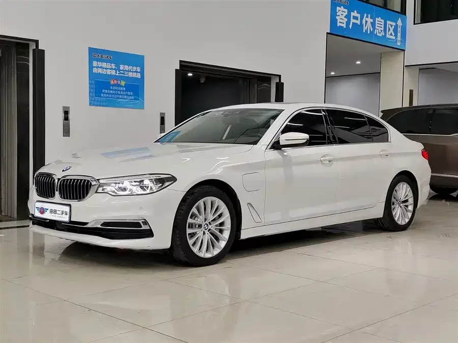 BMW 5 Series New Energy