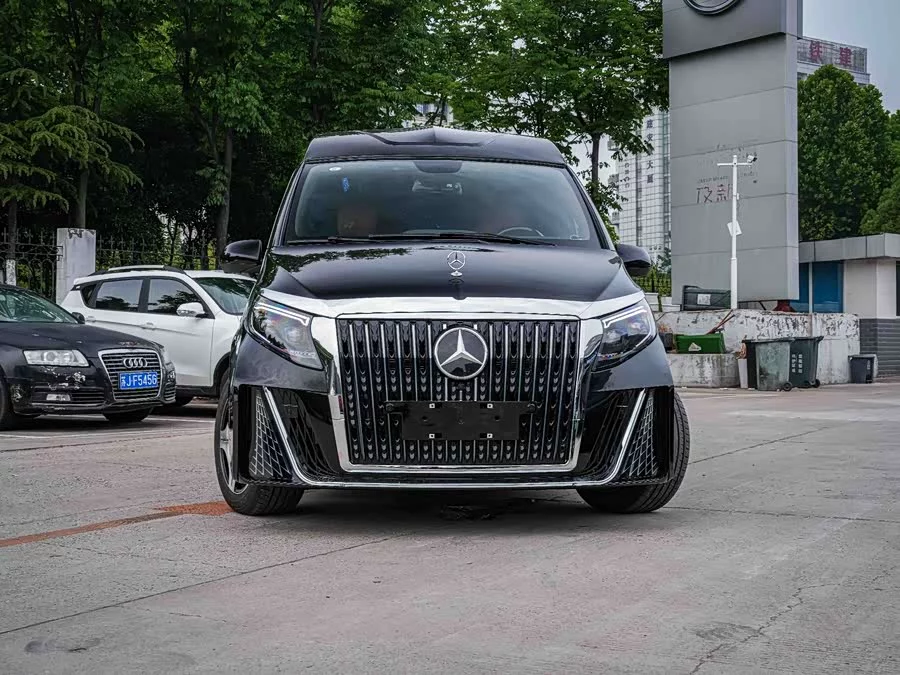 Mercedes Benz Vito