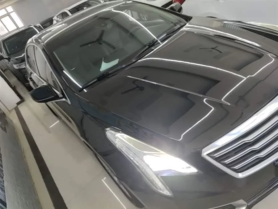 Cadillac XTS