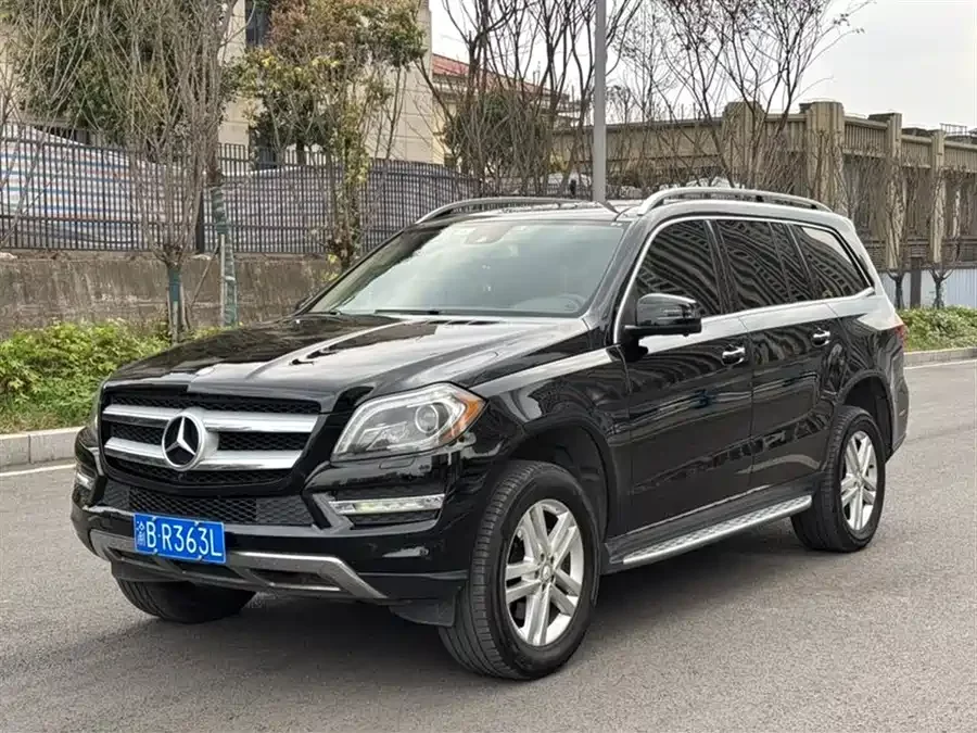 Mercedes Benz GL-Class