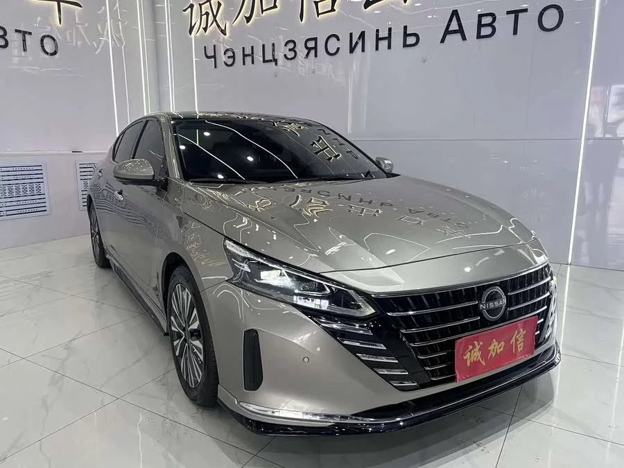 Nissan Teana