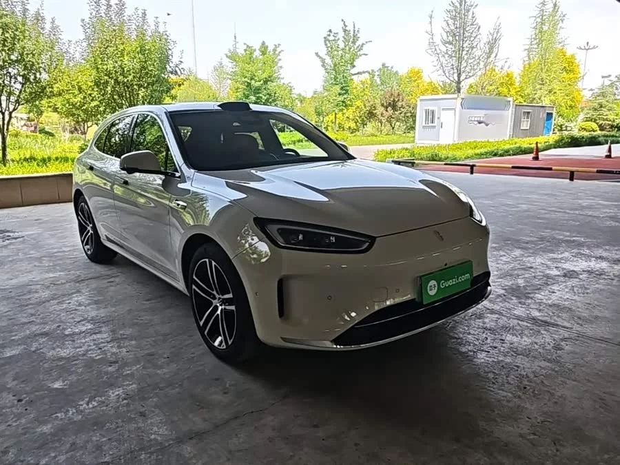 AITO Wenjie M5