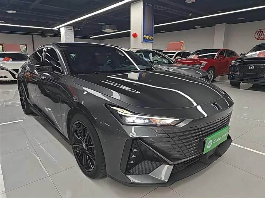 Changan UNI-V