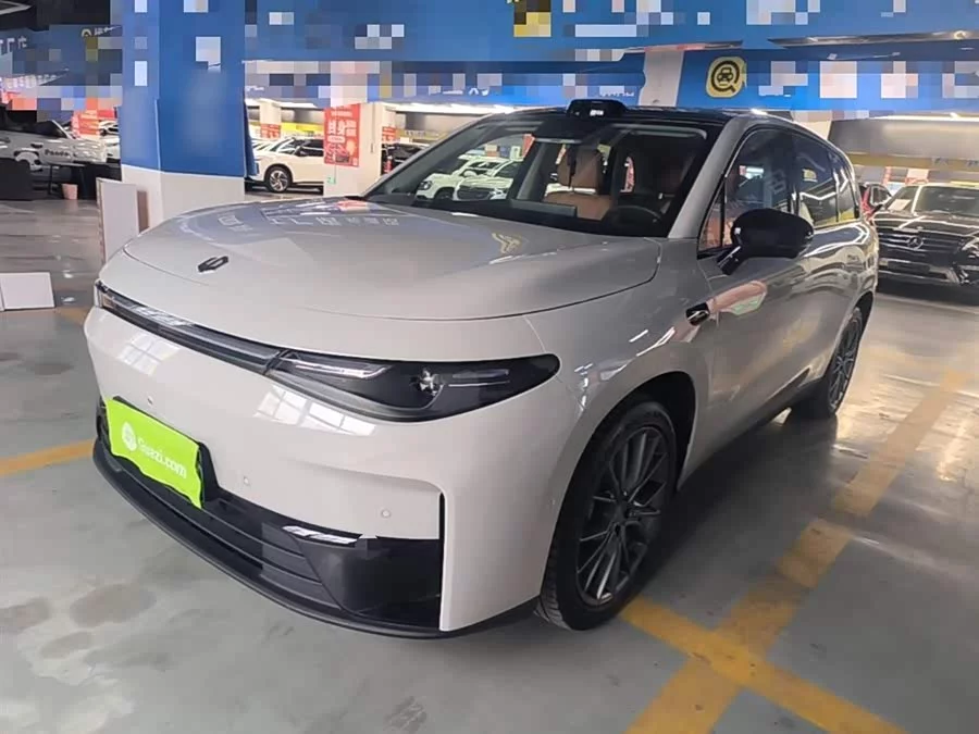 Leapmotor C10