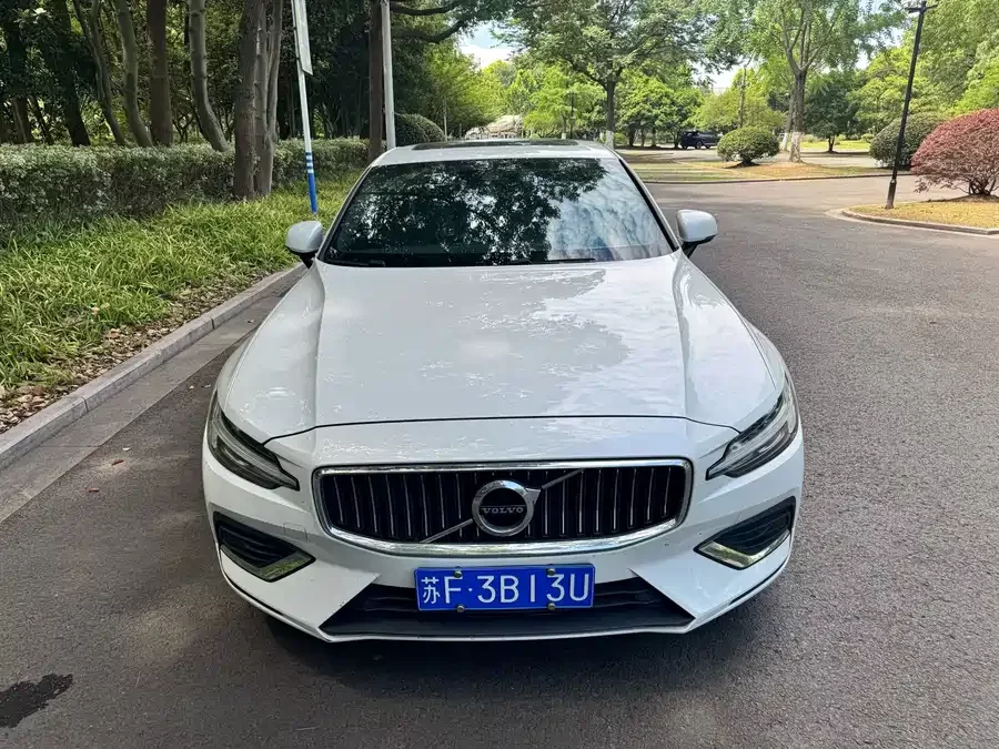 Volvo S60