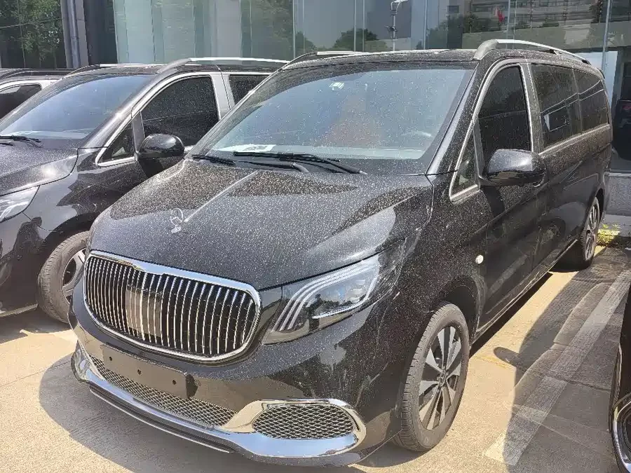 Mercedes Benz Vito
