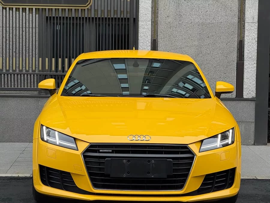 Audi TT