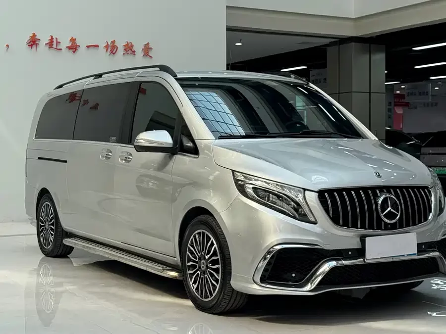 Mercedes Benz Class V