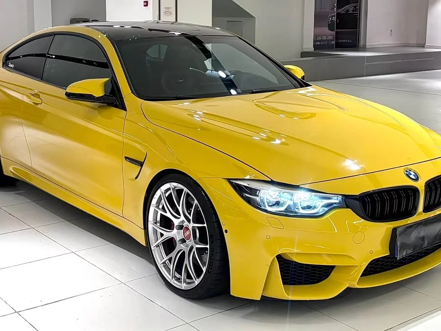 BMW M4