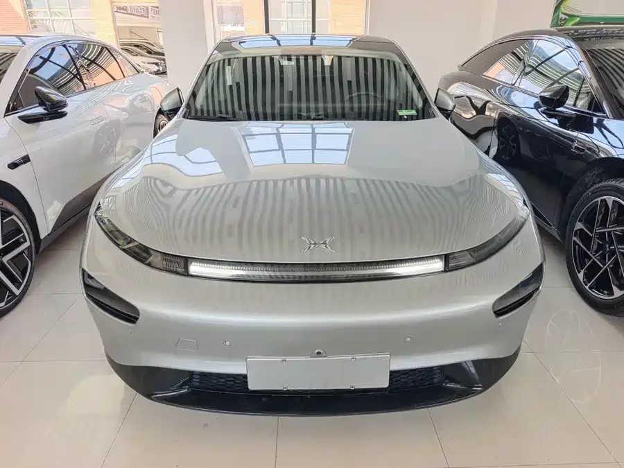 Xpeng P7