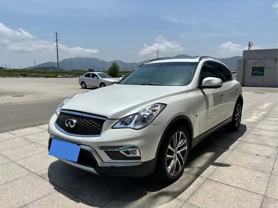 Infiniti QX50