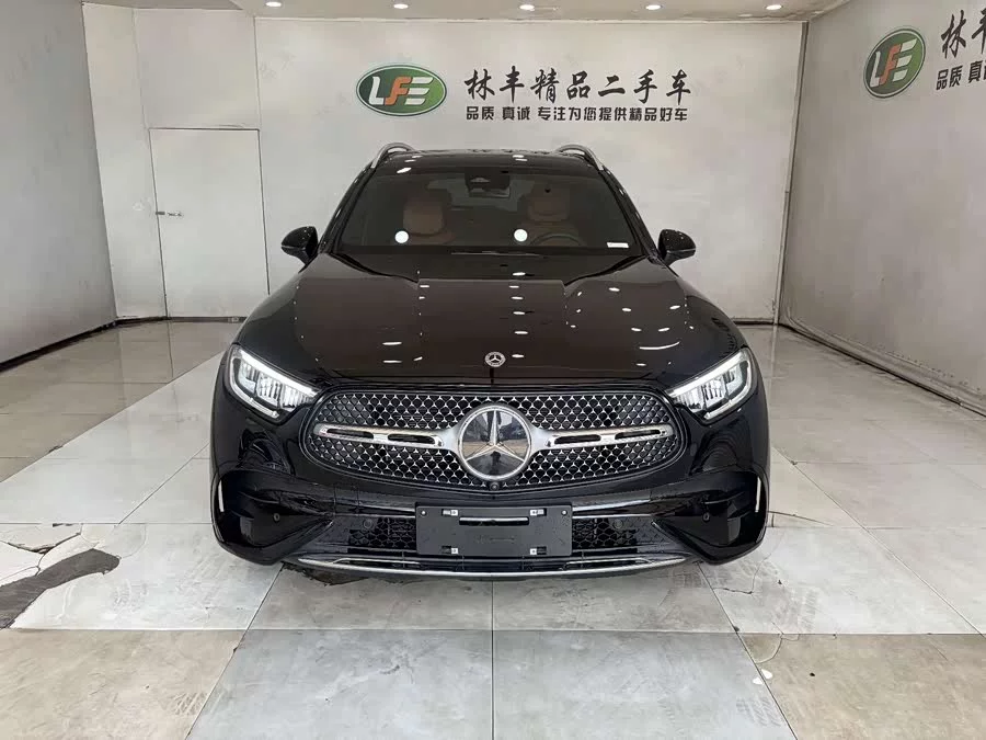 Mercedes Benz GLC