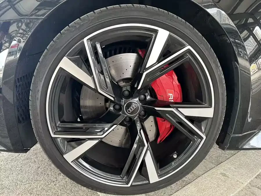 Audi RS 6