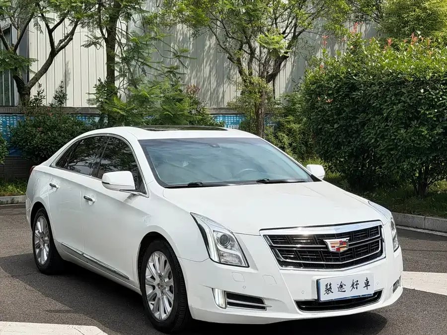 Cadillac XTS