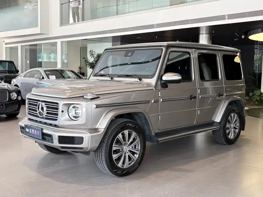 Mercedes Benz G-rated