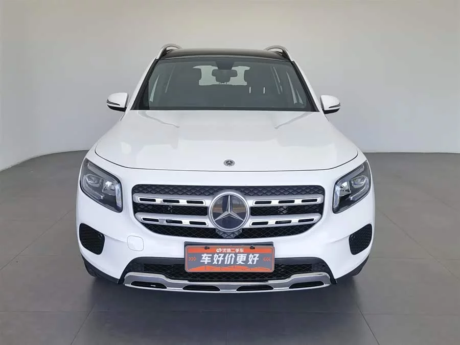 Mercedes Benz GLB