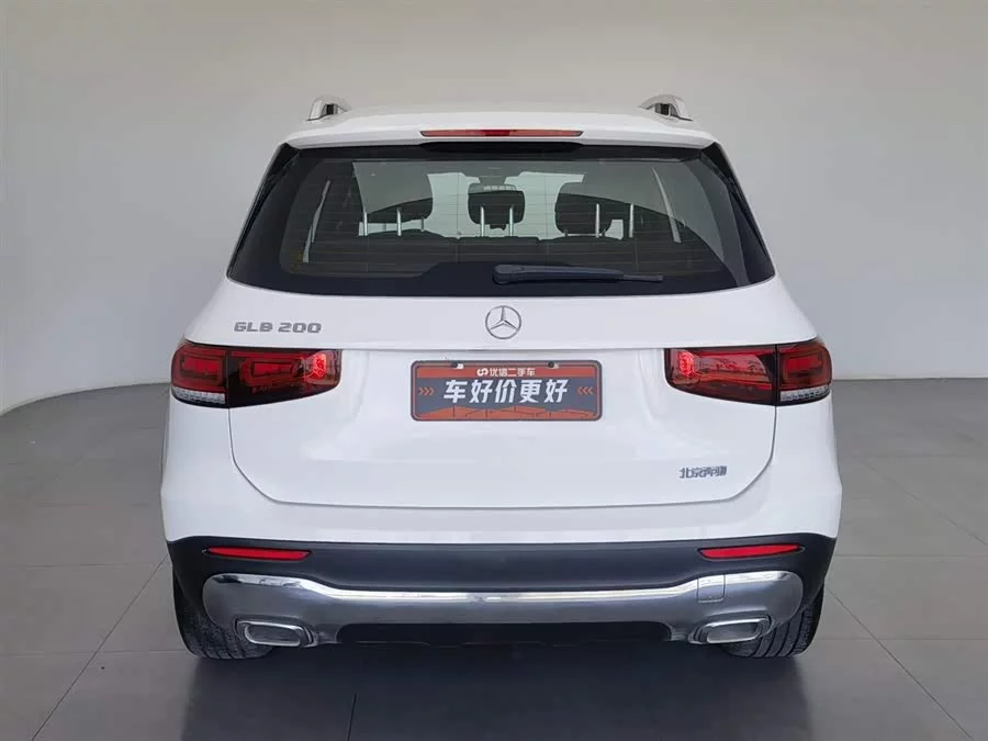 Mercedes Benz GLB