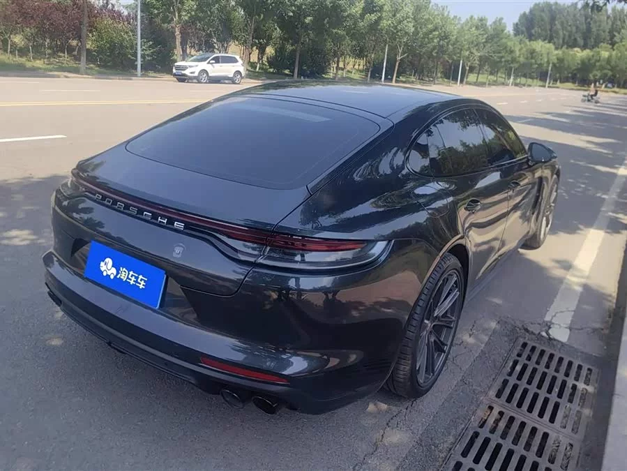 Porsche Panamera