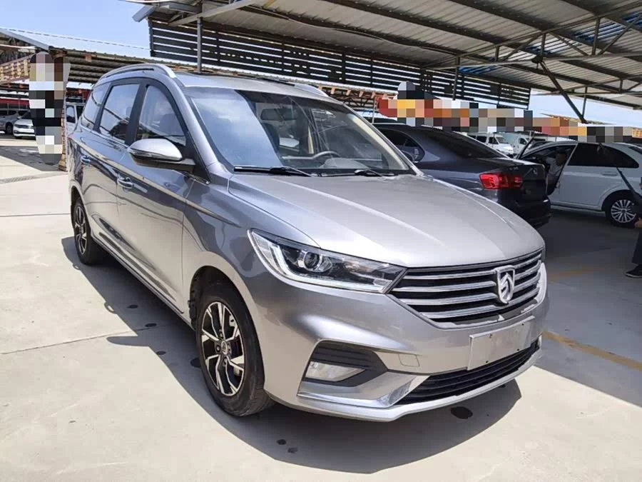 Baojun 360