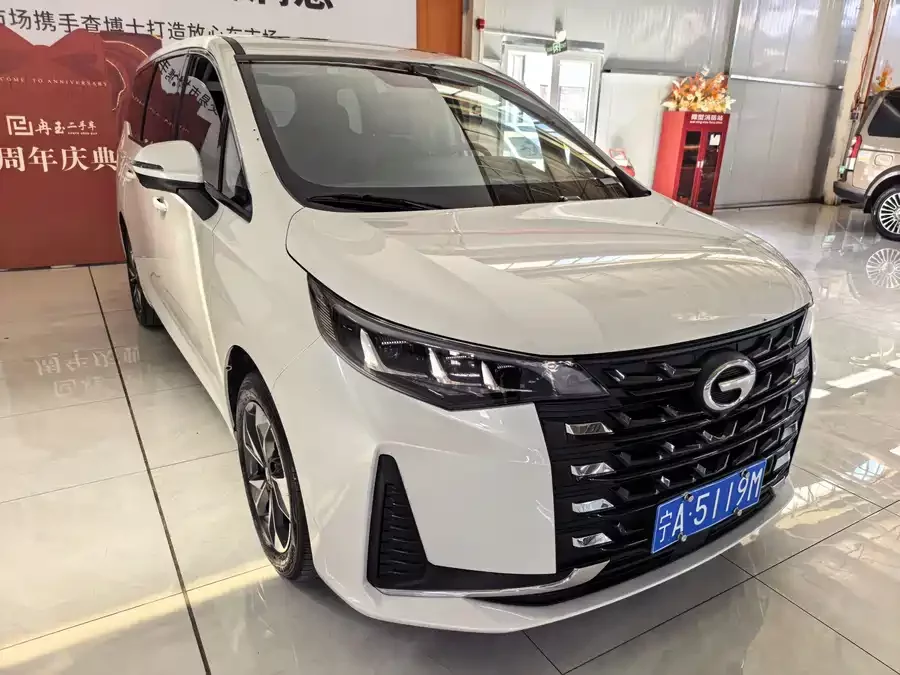 GAC Trumpchi M6