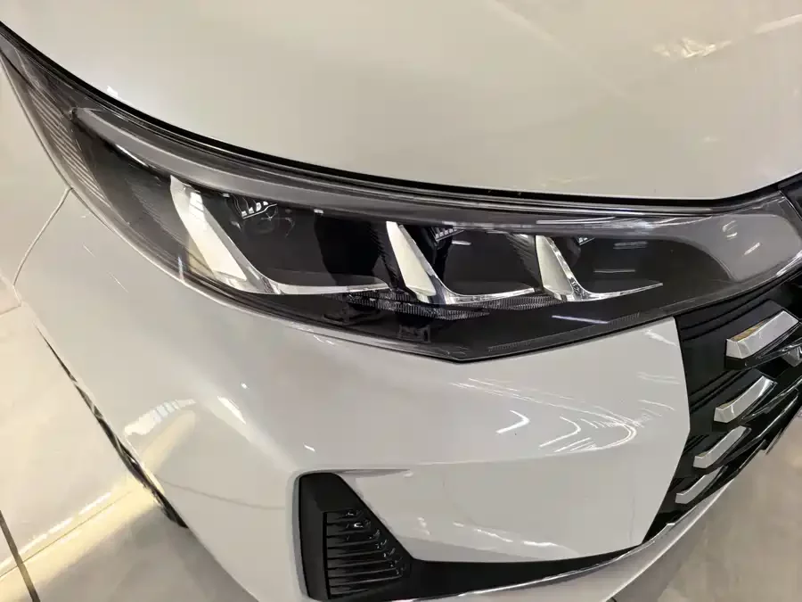 GAC Trumpchi M6