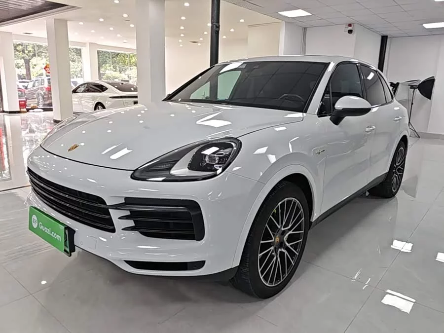 Porsche Cayenne New Energy