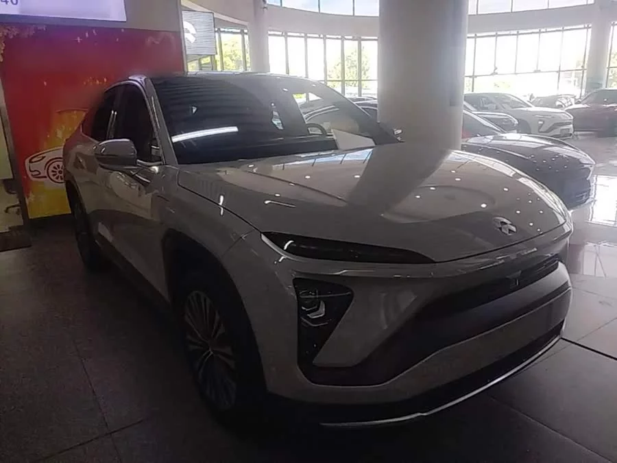NIO EC6