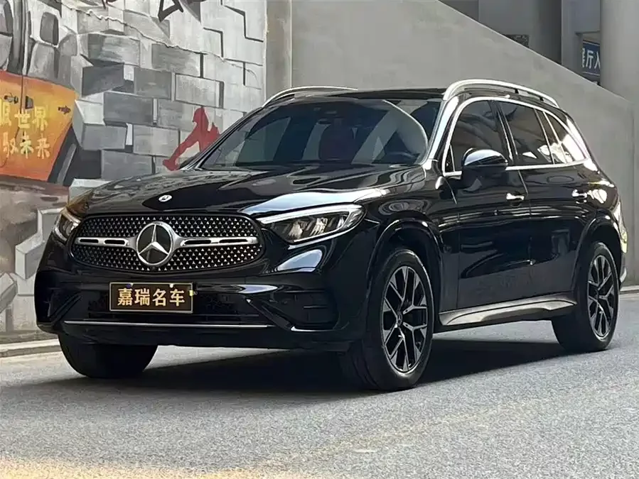 Mercedes Benz GLC