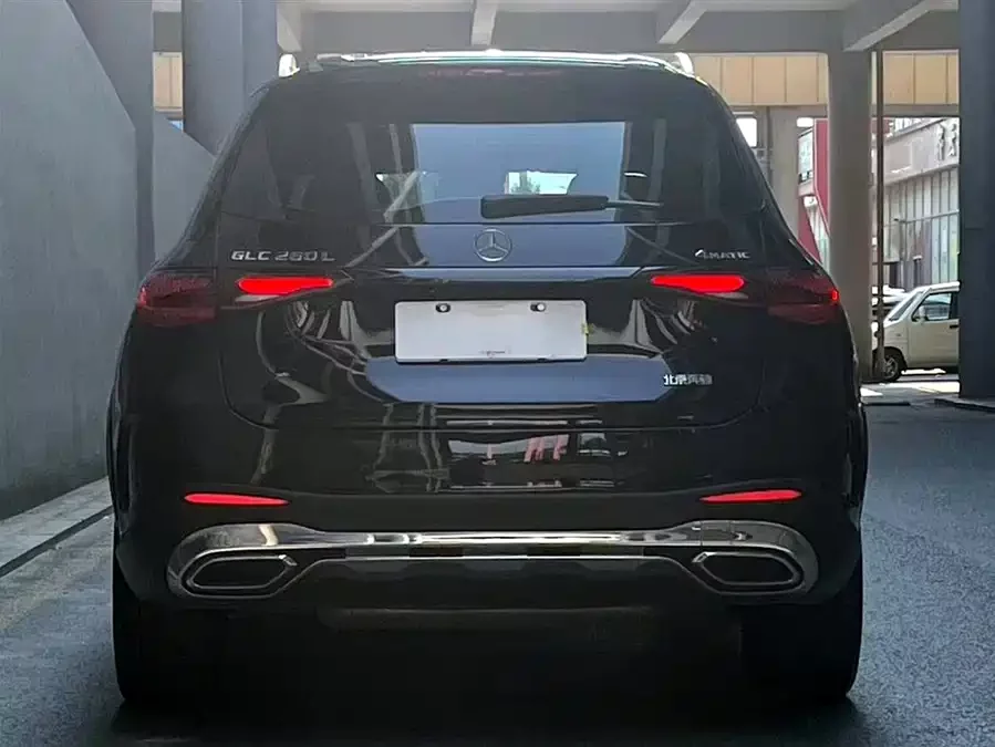 Mercedes Benz GLC