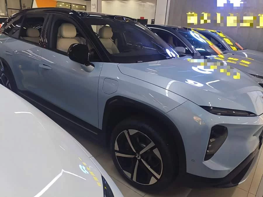 NIO ES7